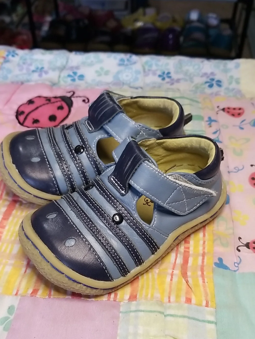 Livie & Luca Light Blue and Navy Blue Leather Zebras Size 5